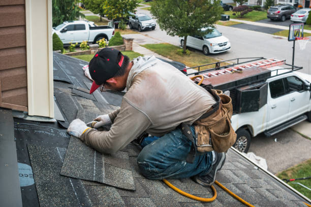 Professional Gutter Installation technician working in Linden, MI